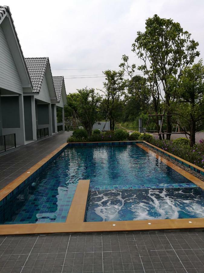 Baan Phurit Khaoyai Hotel Pakchong Bagian luar foto