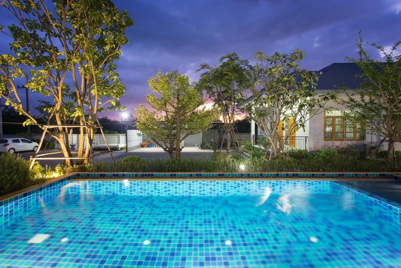 Baan Phurit Khaoyai Hotel Pakchong Bagian luar foto