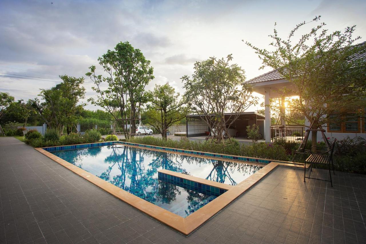 Baan Phurit Khaoyai Hotel Pakchong Bagian luar foto