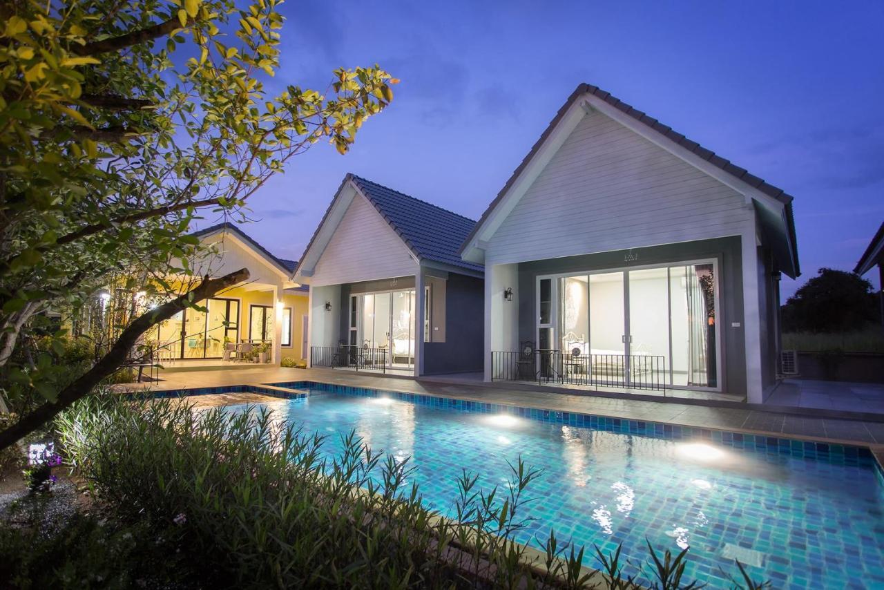 Baan Phurit Khaoyai Hotel Pakchong Bagian luar foto