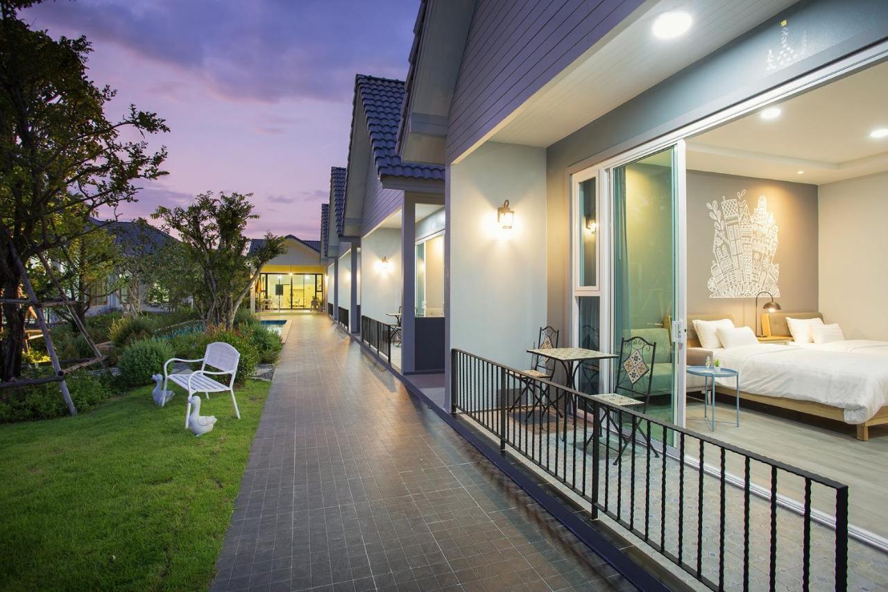 Baan Phurit Khaoyai Hotel Pakchong Bagian luar foto
